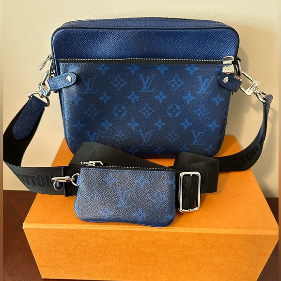 Blue Louis Vuitton Trio Messenger Bag - Picture 3 of 4